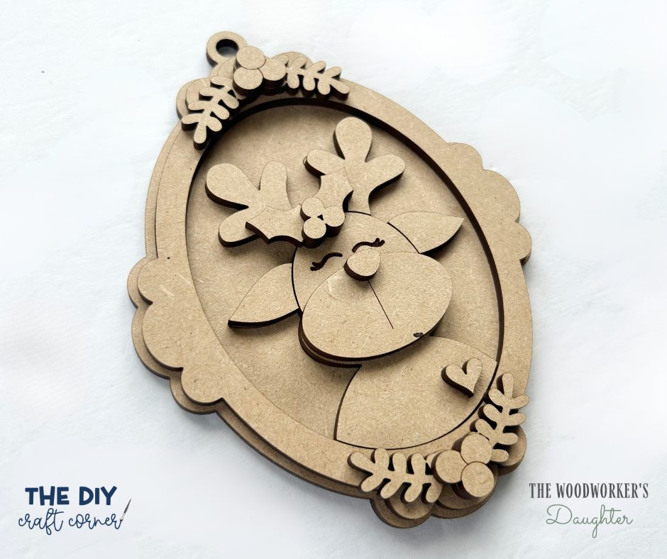 DIY Christmas Frame Ornaments – Wood Cuts