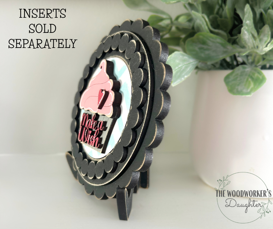 Interchangeable Scalloped Beaded Frame