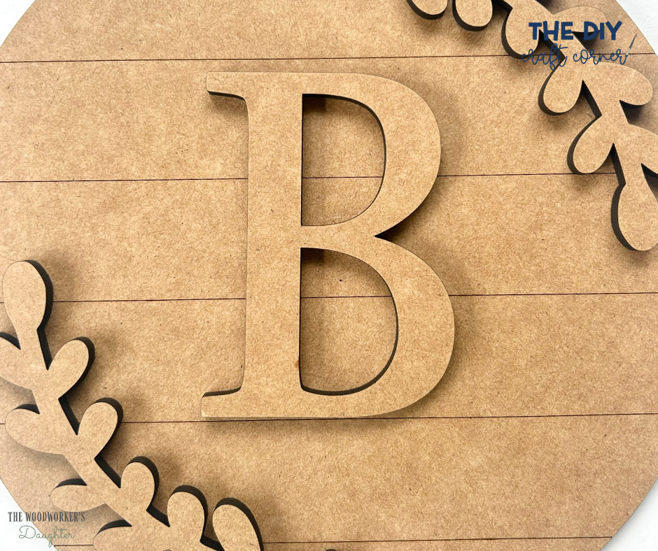 Monogrammed Cutting Board – Wood Cuts