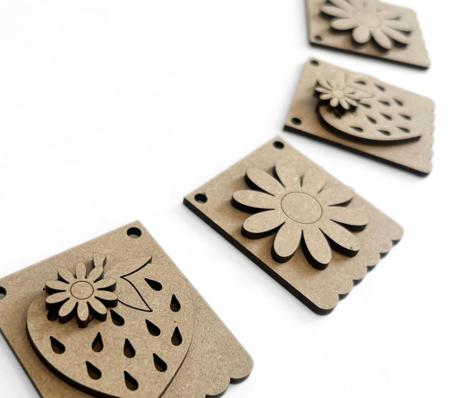 Sweet Summer Strawberry Tiered Tray Set – Wood Cuts